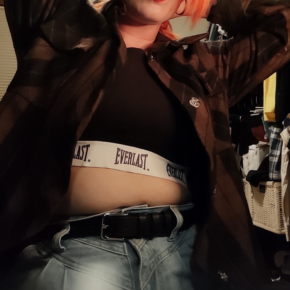 VINTAGE 90s EVERLAST CROP TOP